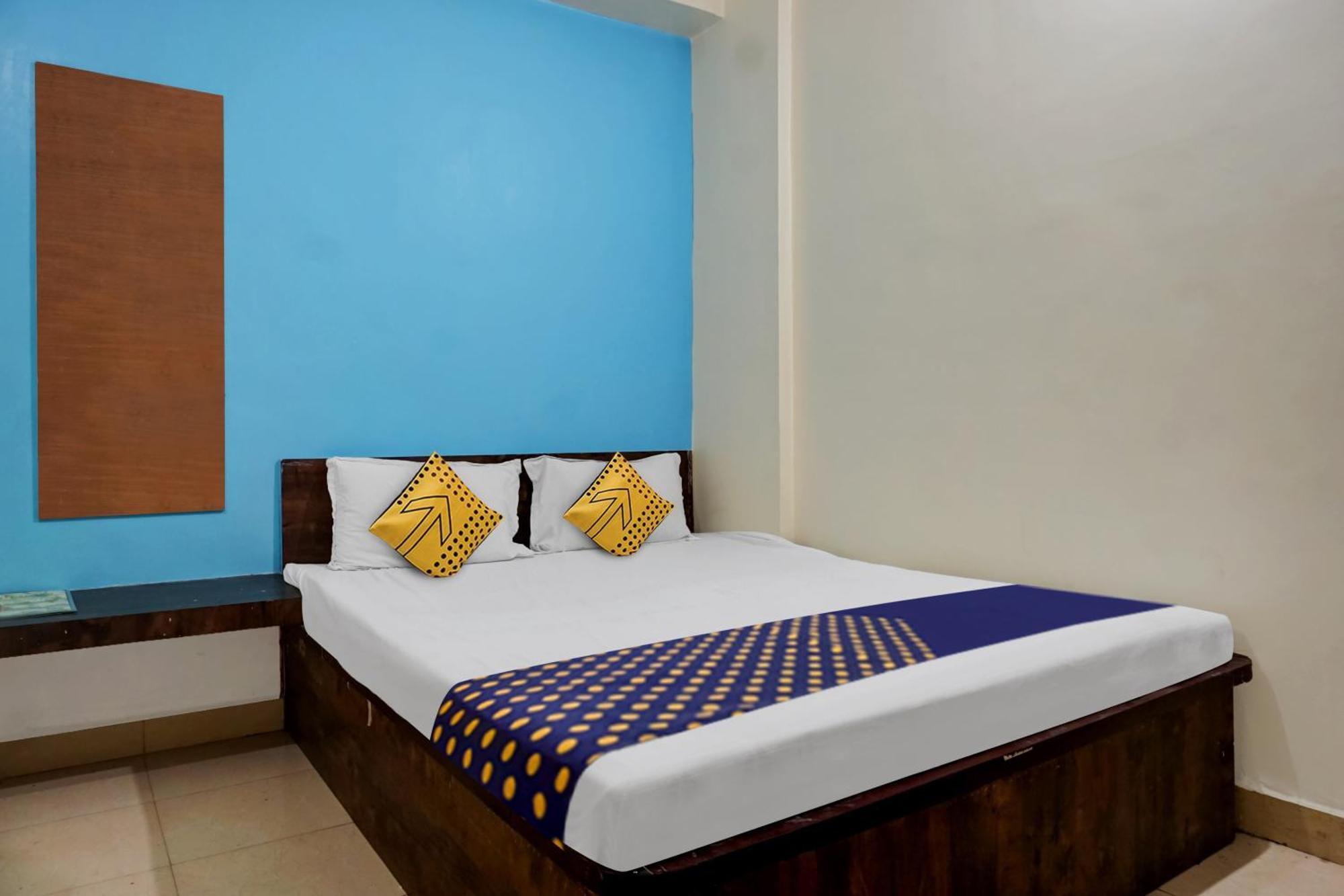 Spot On Samadhan Lodge Pune Bagian luar foto